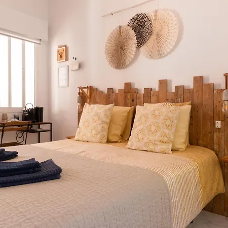 La Casa Del Burro Нерха