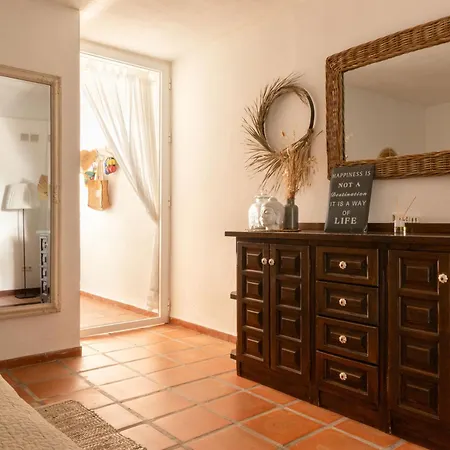 La Casa Del Burro Bed & Breakfast 3*