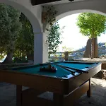 La Casa Del Burro Bed and Breakfast 3*