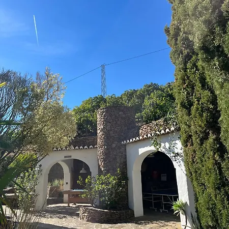 La Casa Del Burro 3*