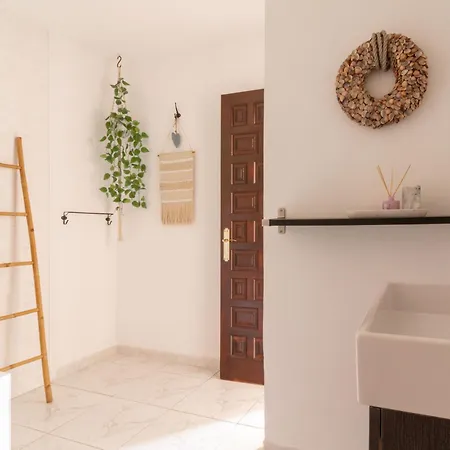 Bed & Breakfast La Casa Del Burro Nerja